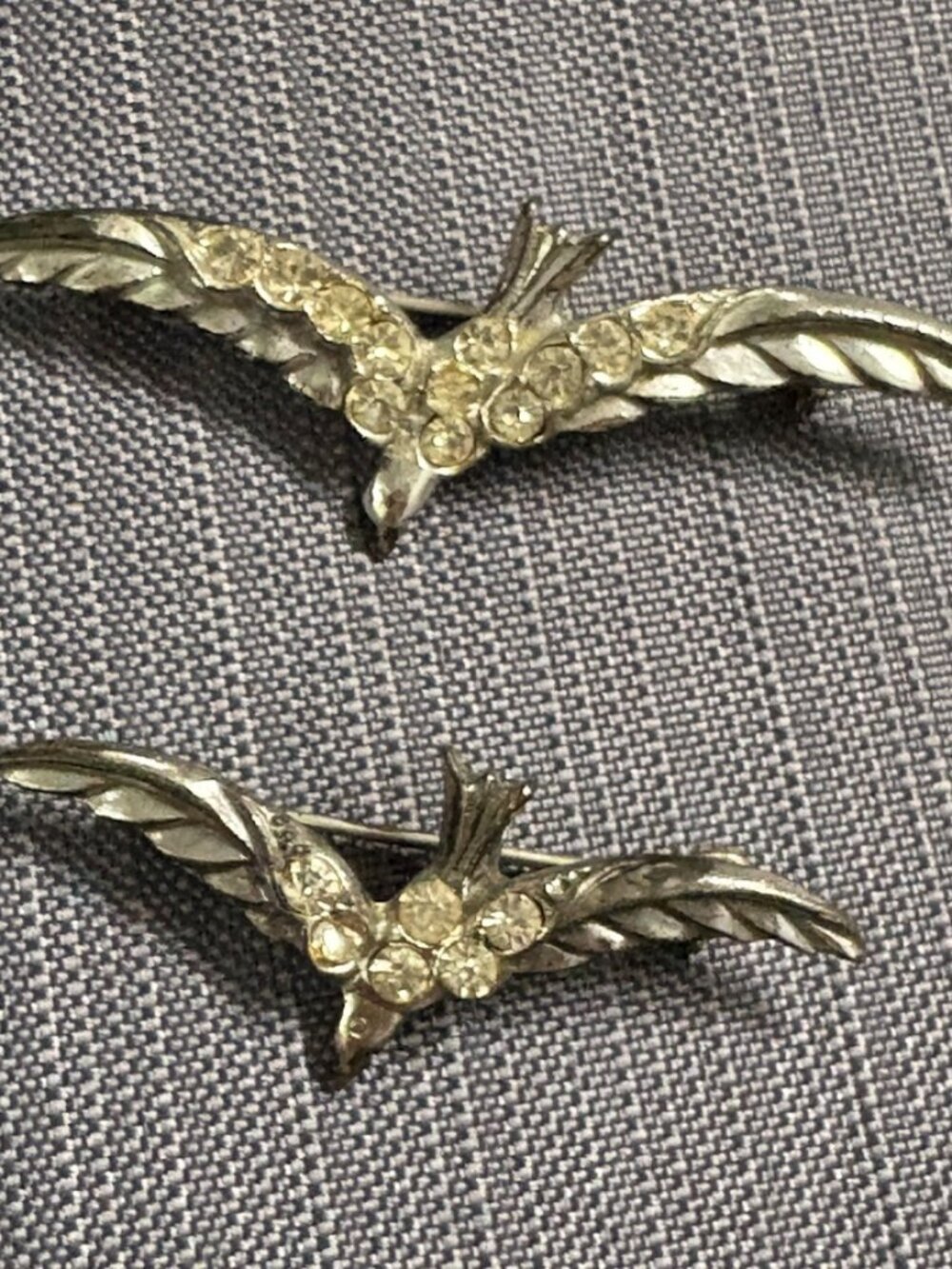 Vintage Swallow Bird Rhinestone Jewelry Set Pins & Screw Back Earrings
